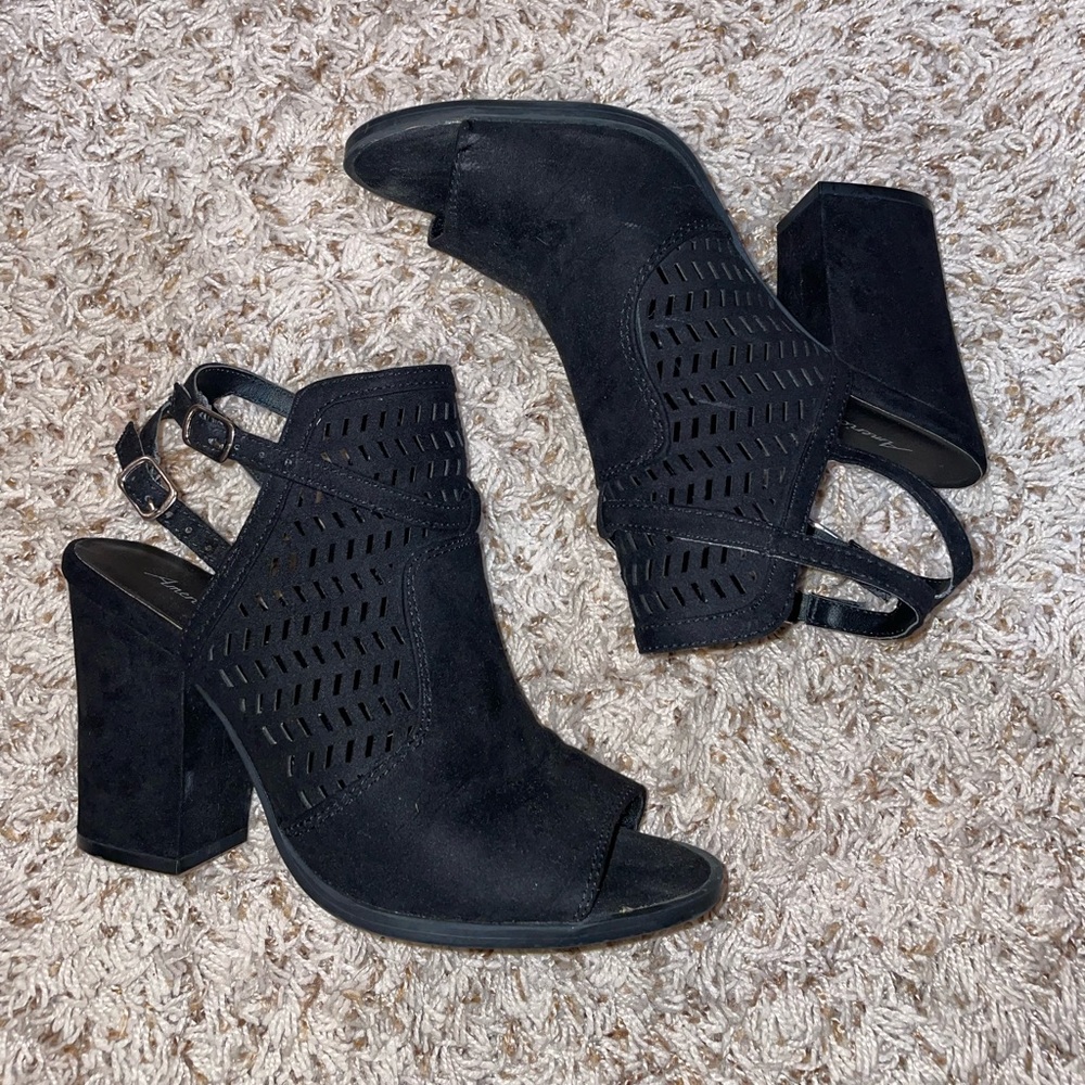 Size 7 American Eagle Heels